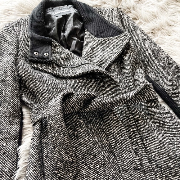 Express | Asymmetrical Knit Trimmed Boucle Coat - Picture 2 of 9